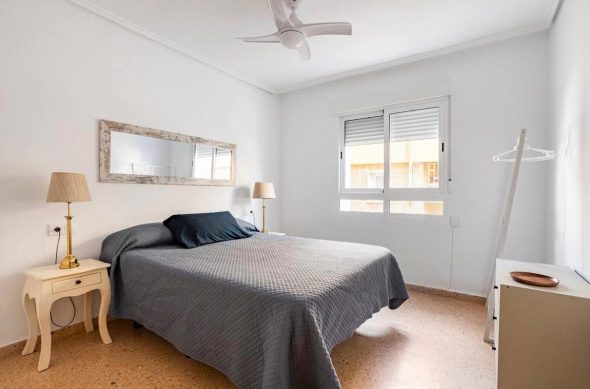 Apartamento Espacioso En La Playa De Gandia 外观 照片